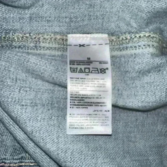 Old Navy Distressed Blue Jean Denim Jacket Size M for Women - Picture 12 of 12